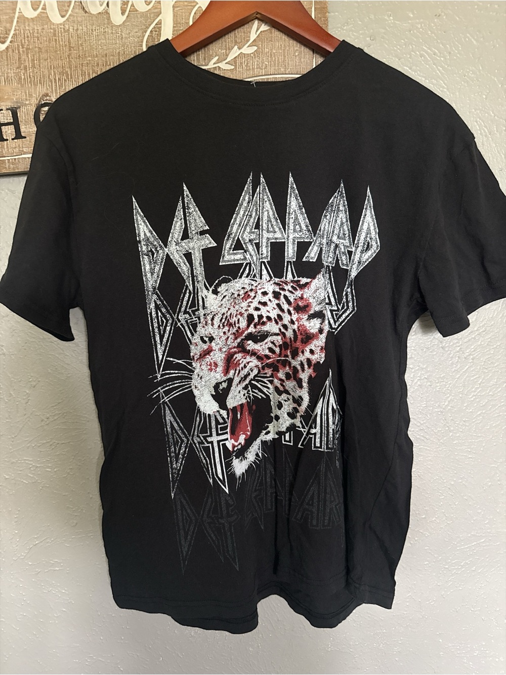 Black Graphic Leopard Print Men’s Tee